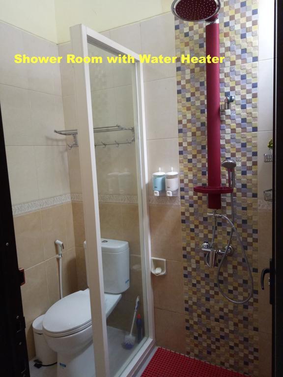 Nariska Suite Homestay 요그야카르타 외부 사진